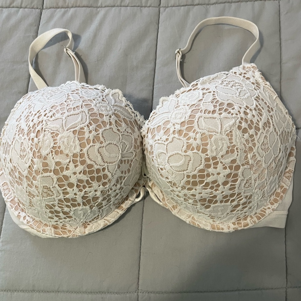 Cream lace bra